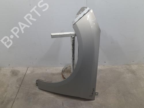 Guarda-lamas esquerdo Guarda-lamas esquerdo FORD FOCUS III 1.0 EcoBoost (125 hp) 32747520 32747520