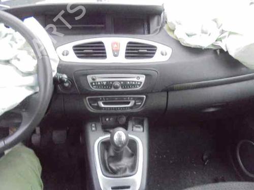 Electronic module RENAULT SCÉNIC III (JZ0/1_)  | BP2004412M83 