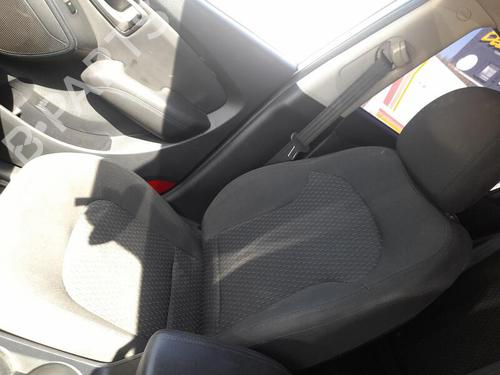 Used Right front seat HYUNDAI ix35 (LM, EL, ELH) 2.0 (163 hp) 29162602