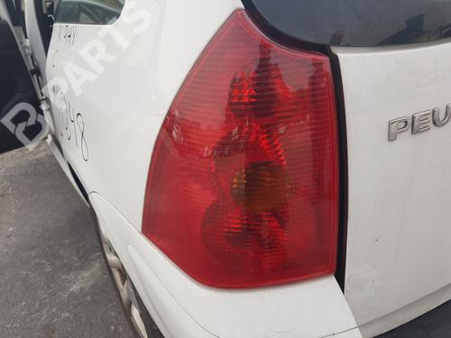 Used Left taillight Left taillight PEUGEOT 307 SW (3H) 1.6 HDI 110 (109 hp) 10649126 10649126