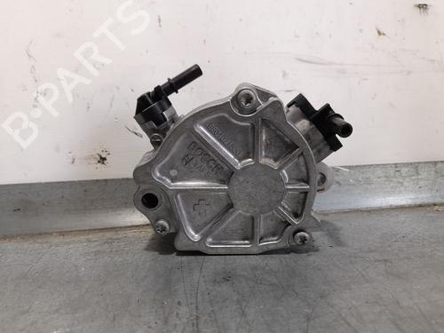 Used Vacuum pump PEUGEOT 3008 II SUV (MC_, MR_, MJ_, M4_) 1.5 BlueHDi 130 (131 hp) 11249742