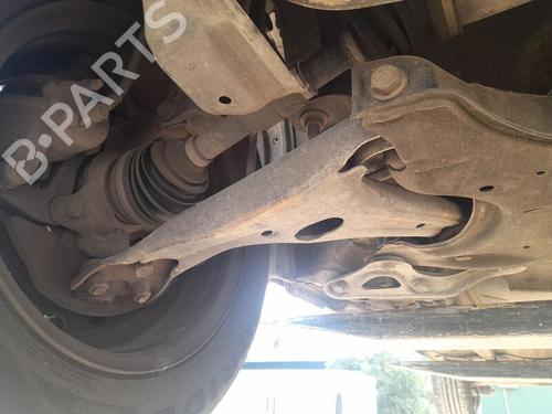 Used Right front suspension arm TOYOTA COROLLA (_E12_) 2.0 D-4D (CDE120_, CDE120R) (90 hp) 26960036