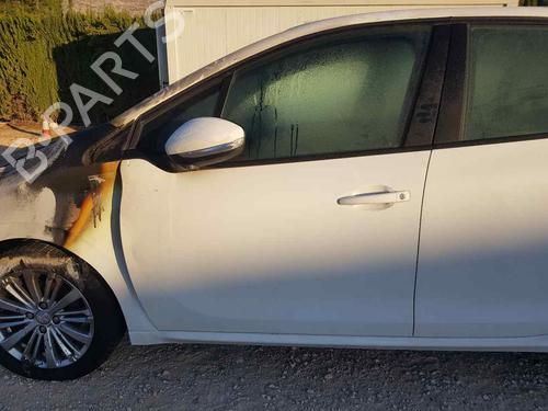 Used Left front door PEUGEOT 208 I (CA_, CC_) [2012-2021]  20645344