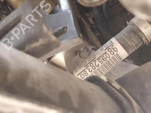 Used Right front driveshaft PEUGEOT 3008 II SUV (MC_, MR_, MJ_, M4_) 1.2 THP/ PureTech 130 (MRHNSM, MRHNSU, MRHNSJ, MRHNYW,... (131 hp) 29528152