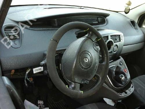 Left front fenders RENAULT SCÉNIC II (JM0/1_)  | BP6776139C41 