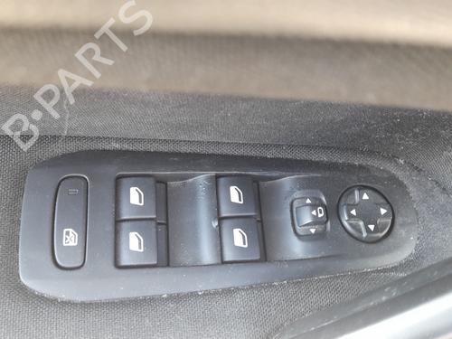 Used Left front window switch Left front window switch 37799946 37799946