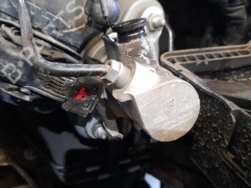 Used Brake master cylinder Brake master cylinder 37242473 37242473