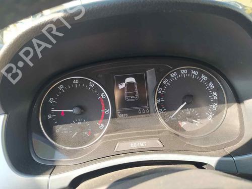 Used Instrument cluster SKODA FABIA III (NJ3) [2014-2021]  30329689