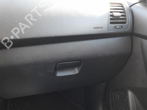 Used Glove box Glove box 37426827 37426827