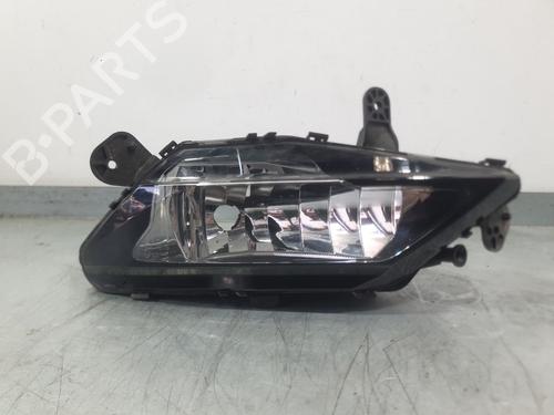 Used Right front fog light Right front fog light 37273976 37273976