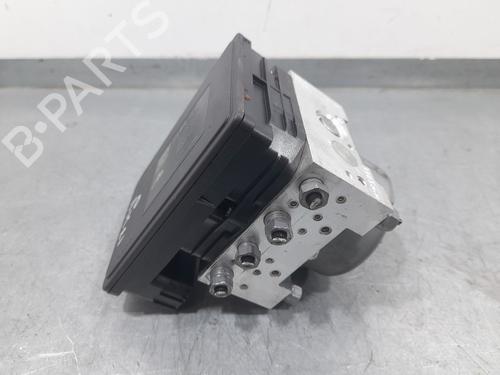 Used ABS pump ABS pump PEUGEOT 2008 II (UD_, US_, UY_, UJ_, UR_, UC_) 1.2 PureTech 130 (USHNS, URHNS) (130 hp) 30514860 30514860