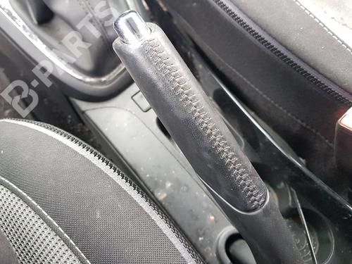 hand-brake-renault-captur-i-j5_-h5_-15-dci-90-j5n4-j5m5-j5mw-j5m6-j5al-j5aj-piel-2013-9442843 main image