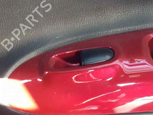 Højre bagtil elrude kontakt NISSAN JUKE (F15) [2010-2019]  22971864
