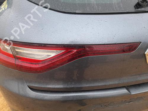 Venstre baglygte bagklap RENAULT MEGANE IV Hatchback (B9A/M/N_) 1.2 TCe 130 (B9MR) (130 hp) 28818031