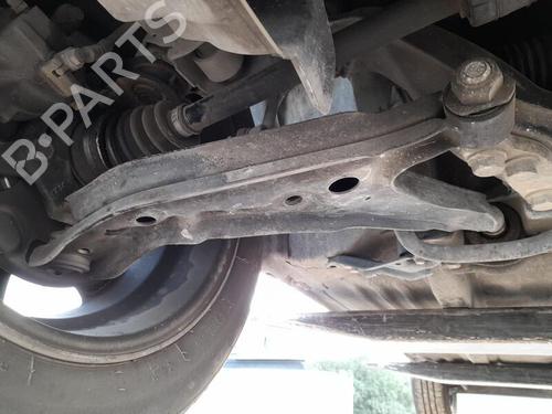 Used Right front suspension arm NISSAN PRIMERA (P11) 1.6 16V (99 hp) 27515979