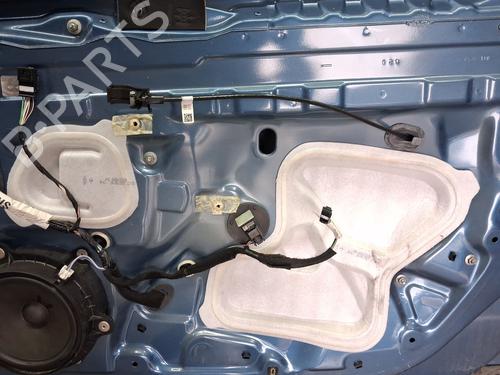 front-right-window-mechanism-renault-megane-iv-hatchback-b9amn_-2015-39268252 main image