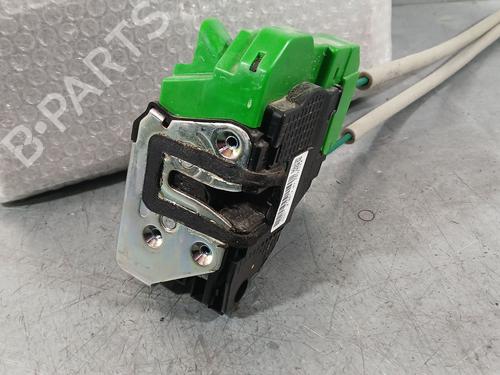 front-left-lock-ssangyong-tivoli-2015-33703577 main image