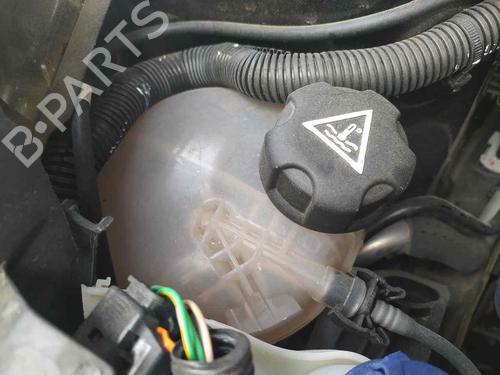 Used Expansion tank PEUGEOT 2008 II (UD_, US_, UY_, UJ_, UR_, UC_) [2019-2025]  21802577