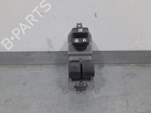 Used Left front window switch TOYOTA AURIS (_E15_) 1.4 D-4D (NDE150_, NDE150R) (90 hp) 29527865
