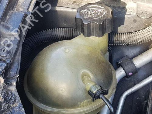 Used Expansion tank CITROËN C4 I (LC_) [2004-2014]  17754167