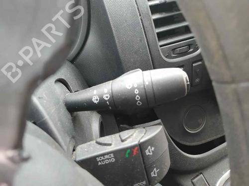 Used Steering column stalk RENAULT TRAFIC III Van (FG_) [2014-2025]  23956813