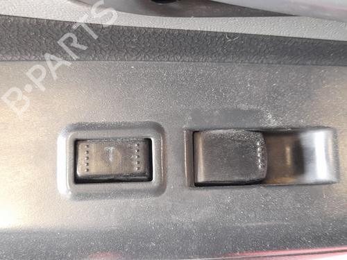 Used Left front window switch Left front window switch NISSAN PIXO (UA0) 1.0 (68 hp) 40299024 40299024