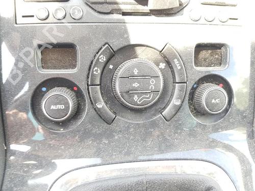 Used Climate control PEUGEOT 5008 (0U_, 0E_) 1.6 HDi (112 hp) 29336447