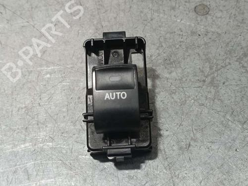 Right front window switch TOYOTA AURIS (_E18_) 2.0 D-4D (ADE186_) (124 hp) 16401780