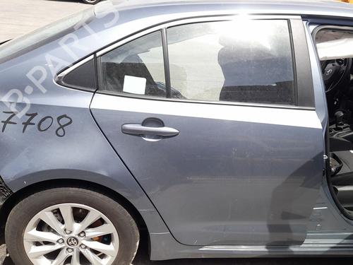 Used Right rear door Right rear door TOYOTA COROLLA Saloon (_E21_) 1.8 VVTi Hybrid (ZWE211, MZEA12) (98 hp) 36498459 36498459