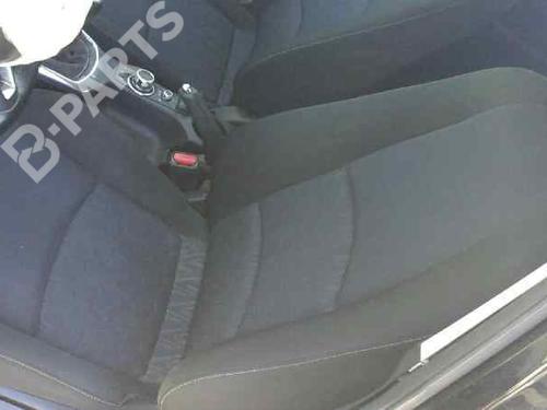 Used Left front seat Left front seat MAZDA 2 Hatchback (DL, DJ) 1.5 SKYACTIV-G (90 hp) 3730579 3730579