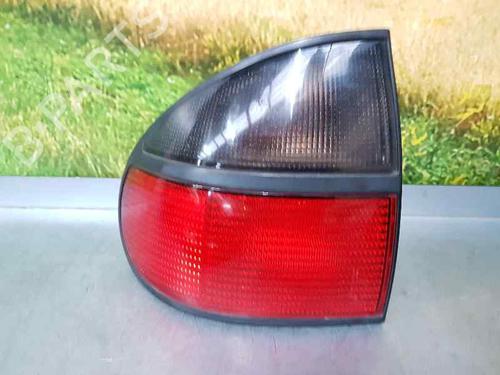 Used Left taillight RENAULT LAGUNA I (B56_, 556_) [1993-2002]  2523457