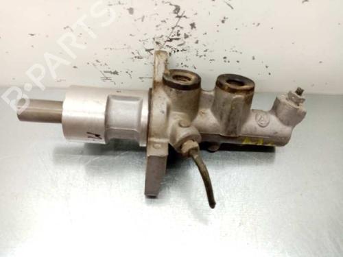 Used Brake master cylinder Brake master cylinder MERCEDES-BENZ 190 (W201) 2.0 (201.023) (105 hp) 2949288 2949288