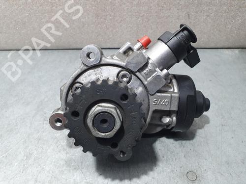 Used Injection pump AUDI A3 Sportback (8VA, 8VF) 1.6 TDI (105 hp) 14015275