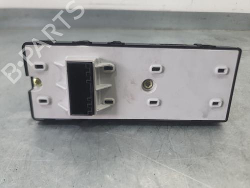 Left front window switch KIA STONIC (YB) 1.0 T-GDi | BP37216813I27 - Image 3
