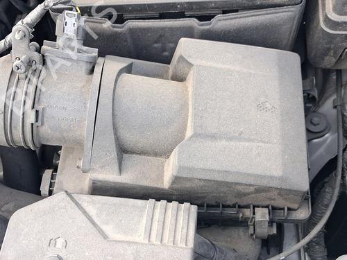 Used Air filter box Air filter box 39564058 39564058