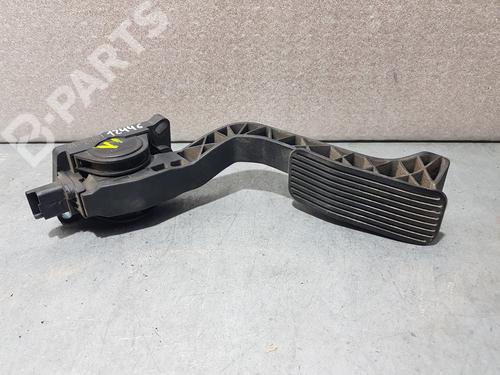 Used Pedal CITROËN XSARA (N1) 1.6 16V (109 hp) 11416005
