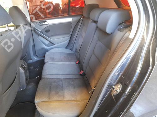 Used Rear seat Rear seat 37473234 37473234