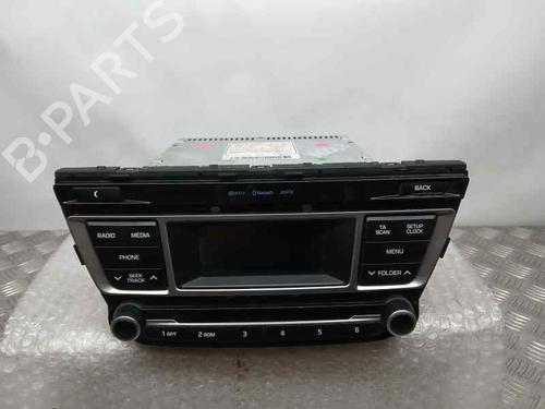 Used Radio HYUNDAI i20 II (GB, IB) 1.1 CRDi (75 hp) 21129745