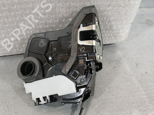 rear-right-lock-toyota-c-hr-_x1_-2016-33427577 main image