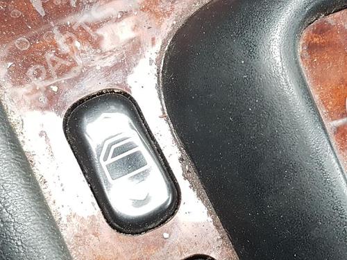 Used Left front window switch MERCEDES-BENZ M-CLASS (W163) ML 270 CDI (163.113) (163 hp) 25289261