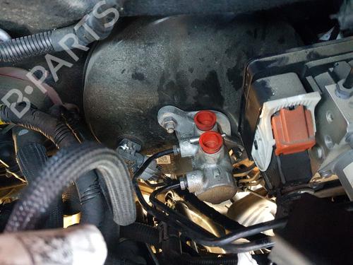 Used Brake master cylinder Brake master cylinder FIAT 500X (334_) 1.0 (334.AXN1B) (120 hp) 33467795 33467795