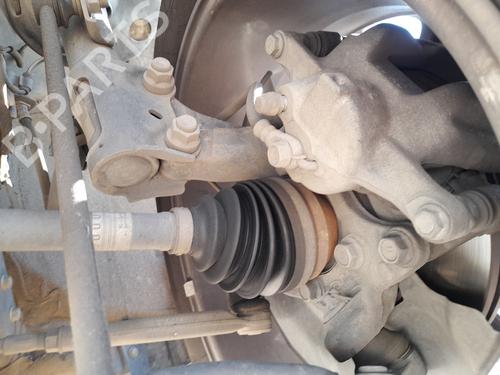 Used Left front steering knuckle TOYOTA AURIS (_E18_) 1.4 D-4D (NDE180_, NDE180R) (90 hp) 30710587