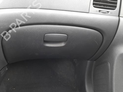 Used Glove box Glove box HYUNDAI ACCENT III (MC) 1.6 GLS (112 hp) 33547038 33547038