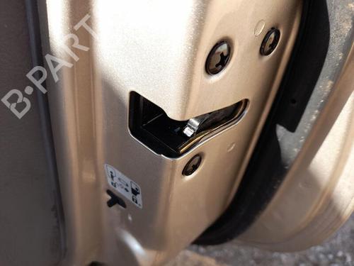 Zamek drzwi tylnych prawych KIA CARENS I MPV (FC, FJ) 2.0 CRDi | BP29864724C99