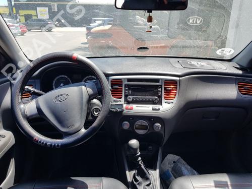 Left front fog light KIA RIO II (JB) 1.5 CRDi | BP10666376C30 