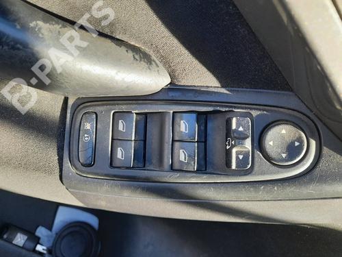 Used Left front window switch Left front window switch CITROËN C4 Picasso I MPV (UD_) 1.6 HDi (109 hp) 8630746 8630746