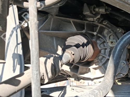 Used Left front driveshaft Left front driveshaft NISSAN JUKE (F15) 1.2 DIG-T (115 hp) 40505533 40505533