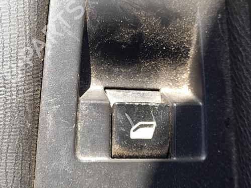 right-front-window-switch-citroen-c6-td_-2005-2006-2007-2008-2009-2010-2011-2012-33826386 main image