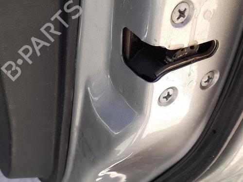 front-right-lock-nissan-note-e12-2012-33703722 main image