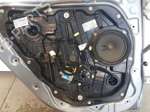 BP25723706C24 main image